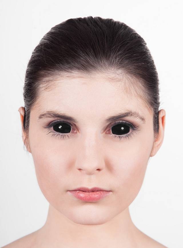 black sclera contact lenses